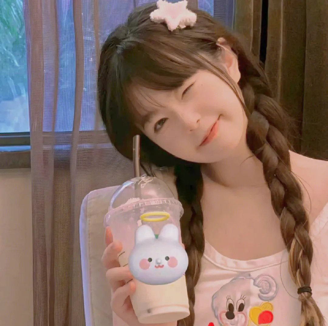 卡美娜万岁